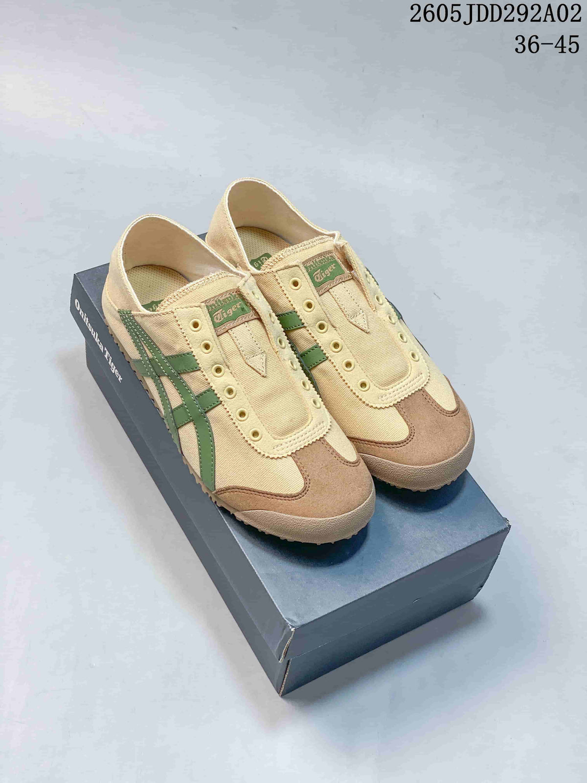 Onitsuka Tiger Mexico 66 Slip-On Sneakers Beige Green 2605JDD292A02