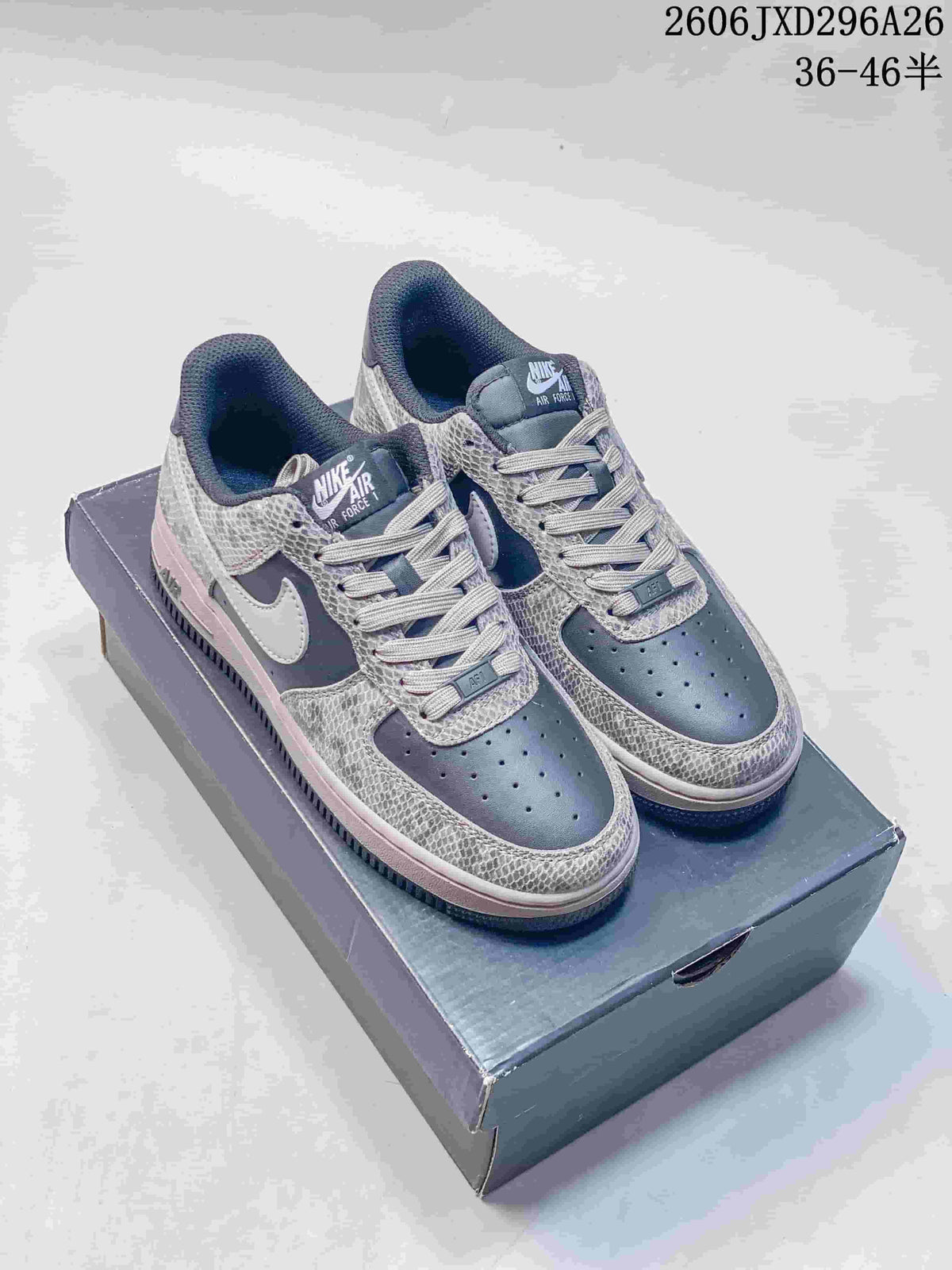 Nike Air Force 1 '07 Low Sneakers in Grey Snakeskin Print