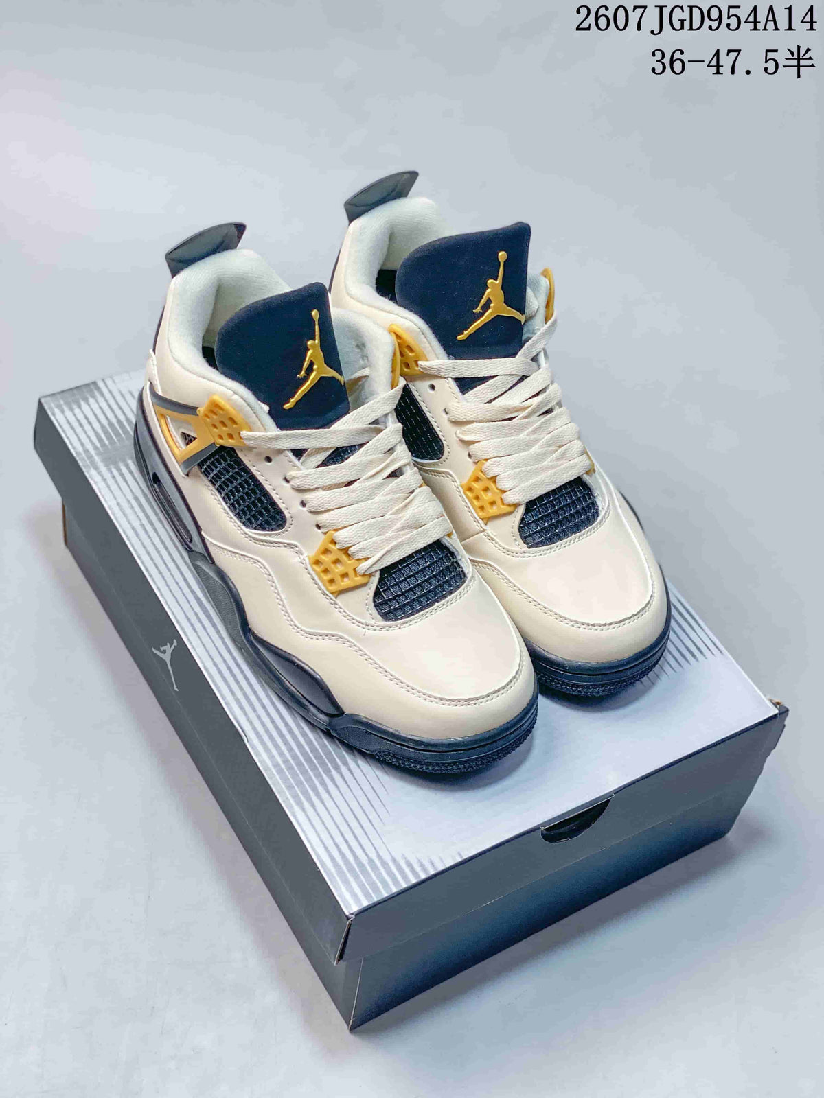 Jordan Air Jordan 4 Retro Sneakers Off-White