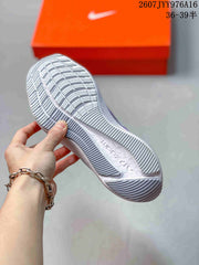 Nike Zoom Winflo 8 Women's Running Shoes White Grey