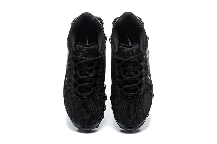 Nike Air Max Black Low-Top Sneakers