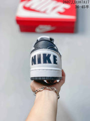 Nike Big Nike Low Lux Sneakers White and Black JD387A17