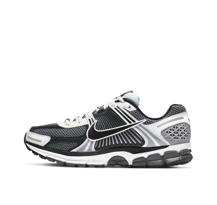 Nike CL1694-001 Black and White Sneakers