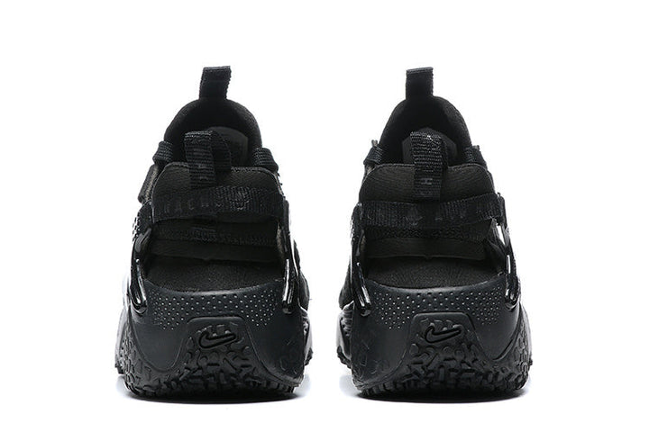 Nike Air Huarache Black Sneakers