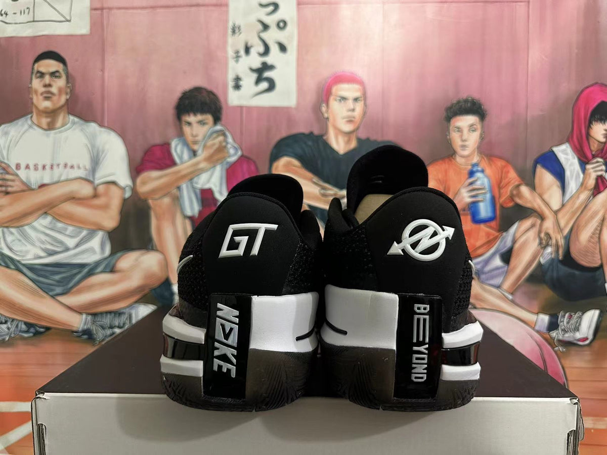 Nike GT Basketball Shoes Black and White
