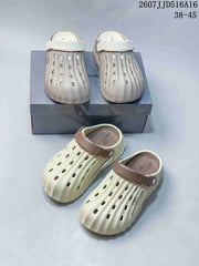 BELANCIAGA Ribbed Clog Sandals Cream 2607JJD516A16