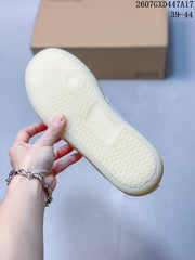 ECCO Perforated White Casual Sneakers 2607GXD447A17