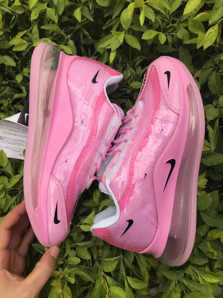 Nike Air Max 720 Pink Sneakers
