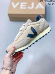 VEJA Rio Branco Alveomesh Beige and Navy Sneakers