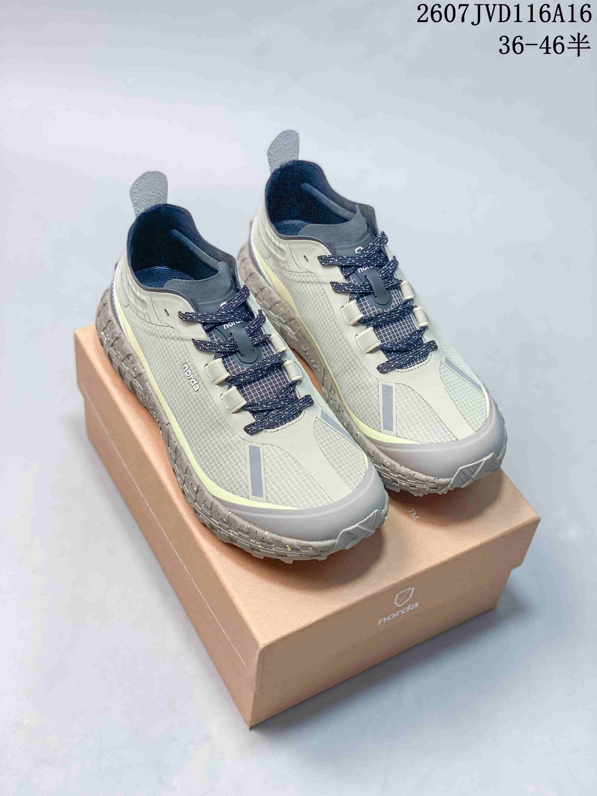 NORDA 001 Low-Top Trail Shoes Gray 2607JVD116A16