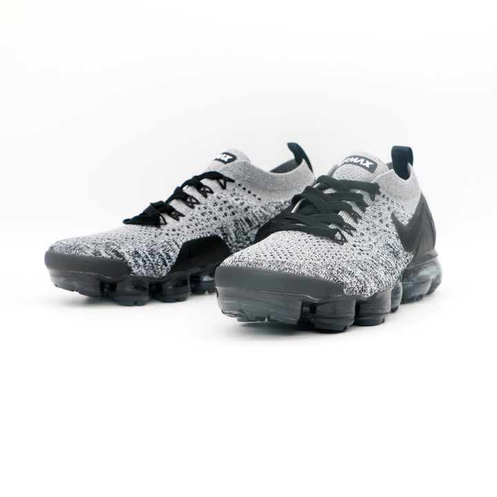Nike Air VaporMax Flyknit 2 Sneakers in Grey and Black