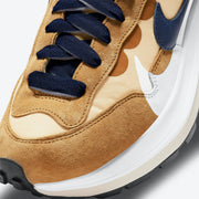 Nike sacai VaporWaffle DD1875-200 Sneakers in Sesame Khaki