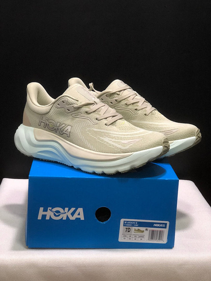 HOKA Arahi 8 Running Shoes, Beige
