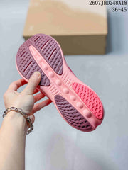 On Cloudtilt Sneakers Pink