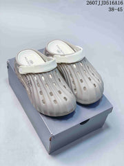 BELANCIAGA Ribbed Clog Sandals Cream 2607JJD516A16