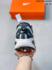 Nike Vomero PLUS Run Sneakers Navy Mint White