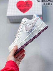 Nike Air Force 1 '07 Low Sneakers White and Pink 2601JXD293A28