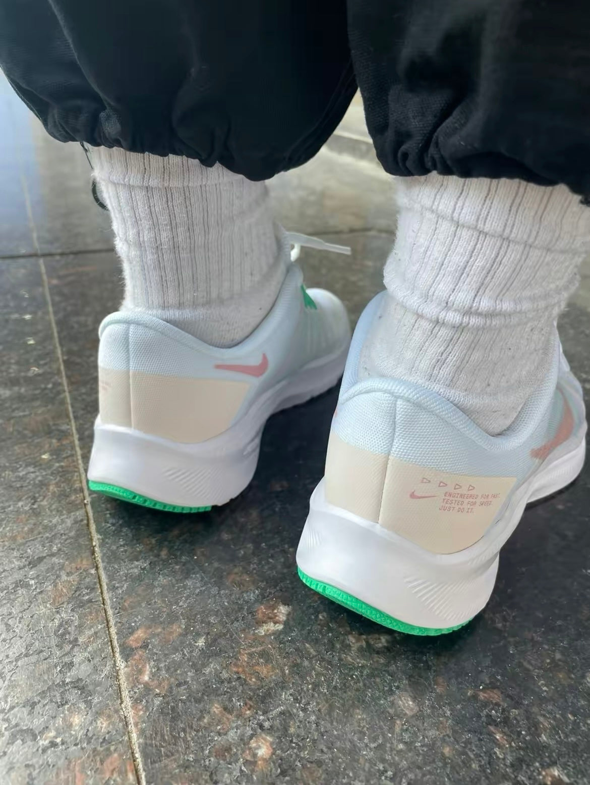 Nike Quest 4 Running Shoes White Mint Pink DA1106-105