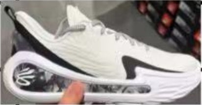 Nike White and Black Basketball Shoes 901-7