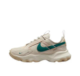 Nike DD9682-110 Sneakers in Cream and Green