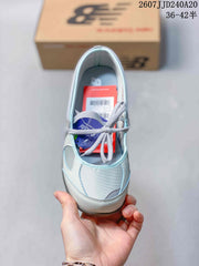 New Balance Flat Breeze Women's Mary Jane Sneakers Light Blue