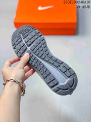 Nike Zoom Winflo 9X Running Shoes in Black