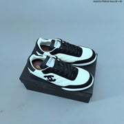 CHANEL P25 Low-Top Lace-Up Sneakers