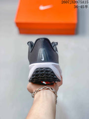 Nike Quest 6 Low-Top Running Shoes - Black/White