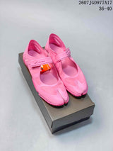 Nike x SKIMS Air Rift Mesh Split-Toe Sneakers Pink 2607TGD977A17
