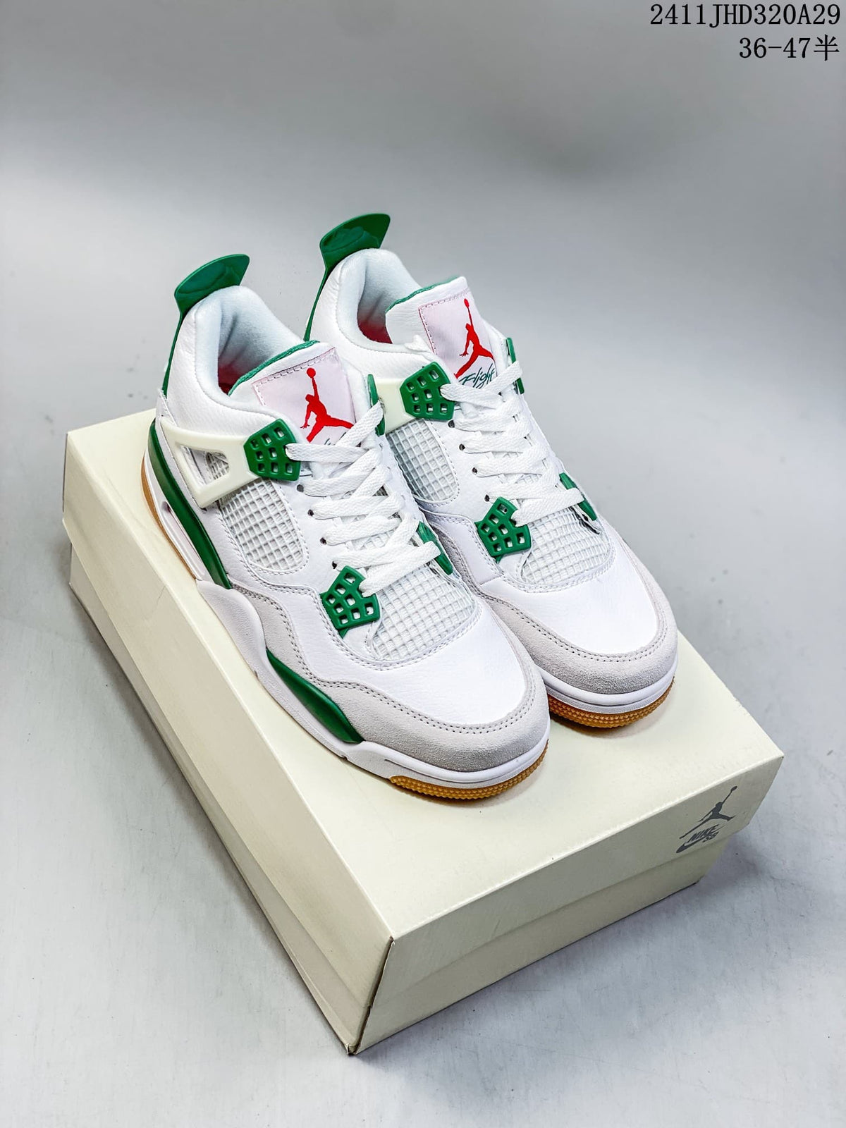 Jordan Air Jordan 4 Retro OG Sneakers White Green Gum