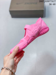 Nike x SKIMS Air Rift Mesh Split-Toe Sneakers Pink 2607TGD977A17