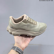 Alo Yoga Alo Runner Low-Top Sneakers
