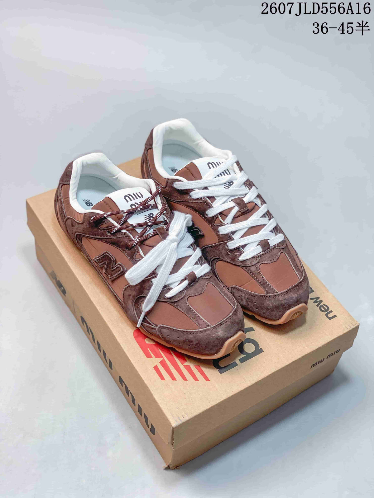 Miu Miu x New Balance 530 SL Sneakers Brown 2607JLD556A16