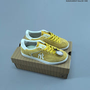 MLB Clubbie SD Low-Top Sneakers in Suede