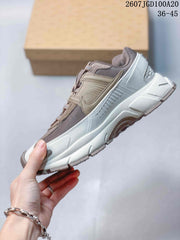 Nike Zoom Vomero Roam Sneakers Taupe Gray 2607JGD100A20